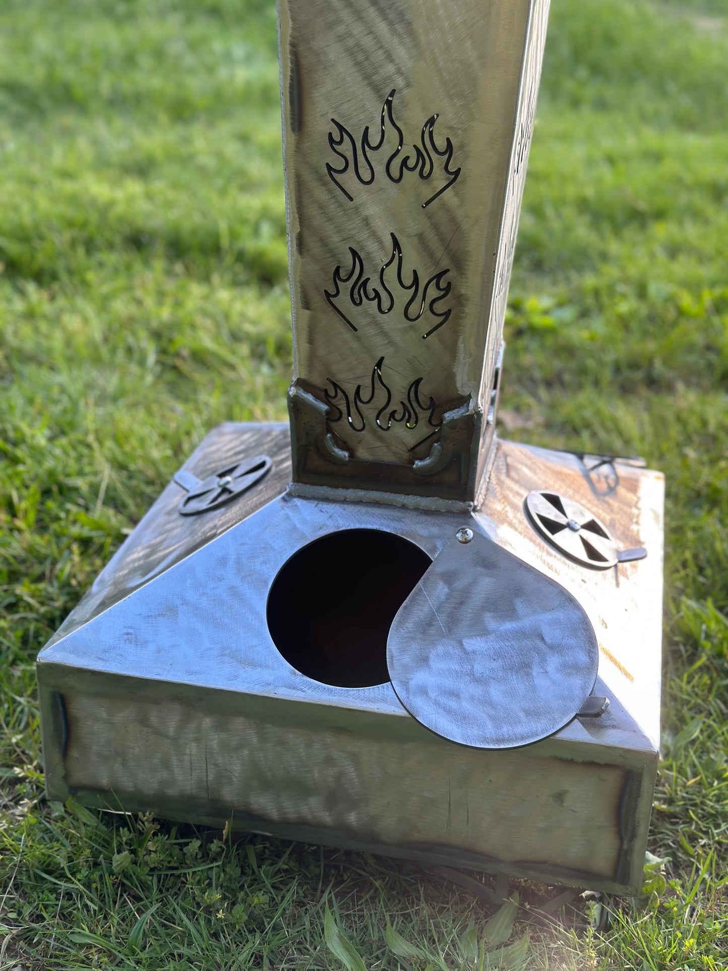 π₯ Harley-Davidson Skeleton Rider Smudge Pot β 4β Tall | Flame-Adorned | 10 Gauge Steel